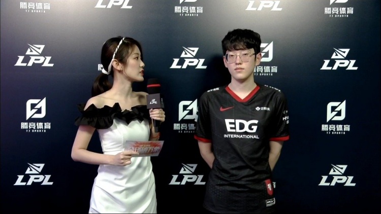 也許暗示著 也許暗示著