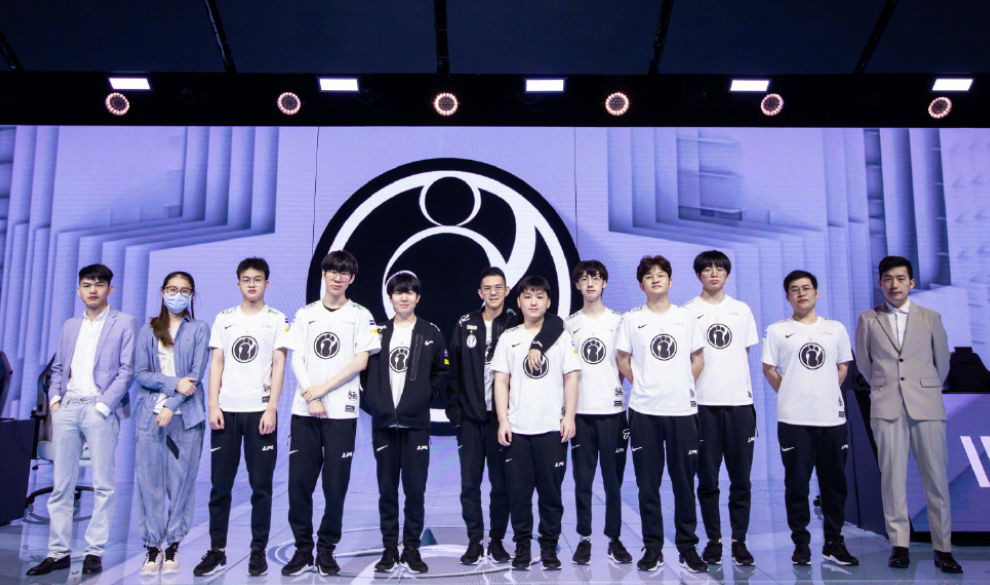 上海队击败 上海队击败